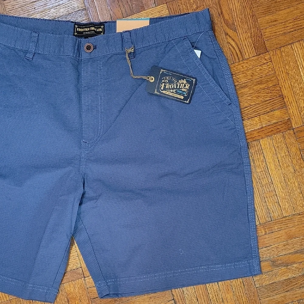 Weatherproof Frontier Threads Vintage Indigo Men's Flat Front Shorts Size 38 NWT